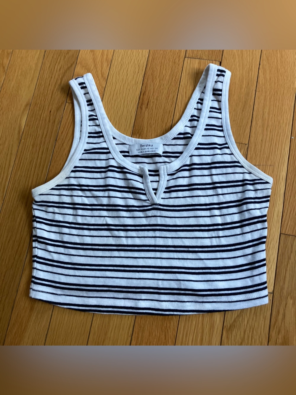 Bershka Striped Split V-Neck Crop Tank Top White Black Extra Small XS Cotton